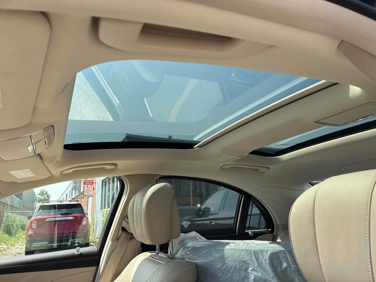 Mercedes-Benz S 560 DIS* HUD* МАСАЖ* ОБДУХ* PANO* ТЪРГ, снимка 10 - Автомобили и джипове - 55333689