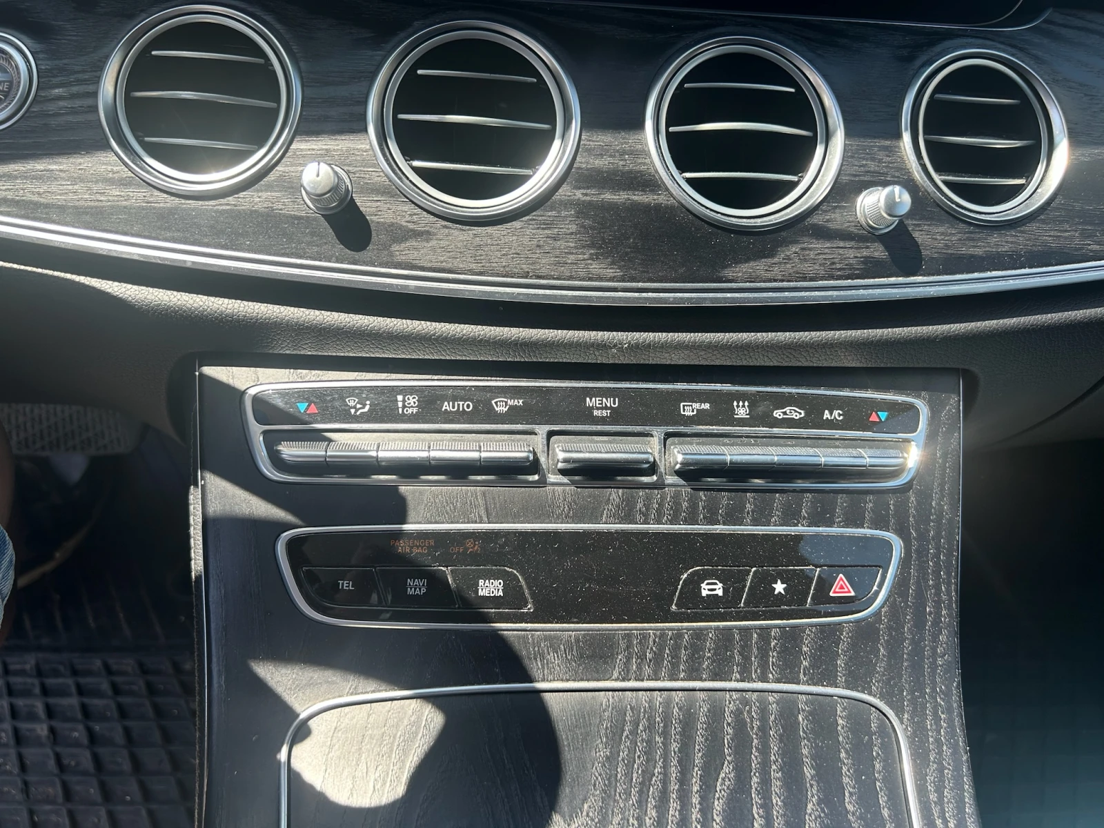 Mercedes-Benz 300 ГОТОВ ЛИЗИНГ, снимка 8 - Автомобили и джипове - 55475902