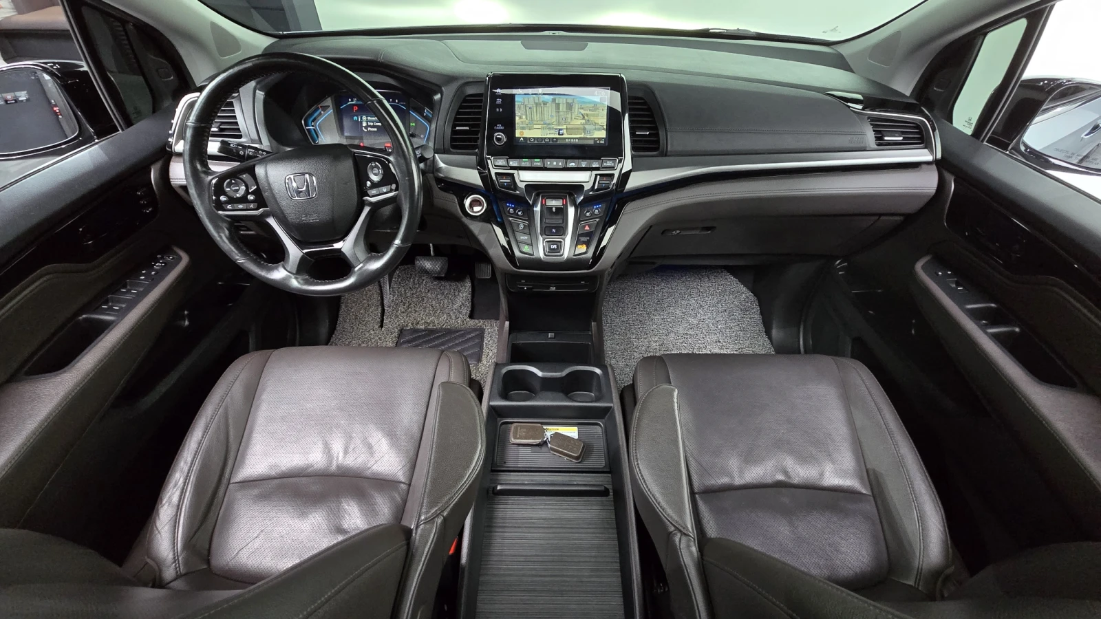 Honda Odyssey 3.5* ЕЛ. БАГАЖНИК* BLIND SPOT* ЛЮК* КРАЙНА ЦЕНА, снимка 7 - Автомобили и джипове - 55594275