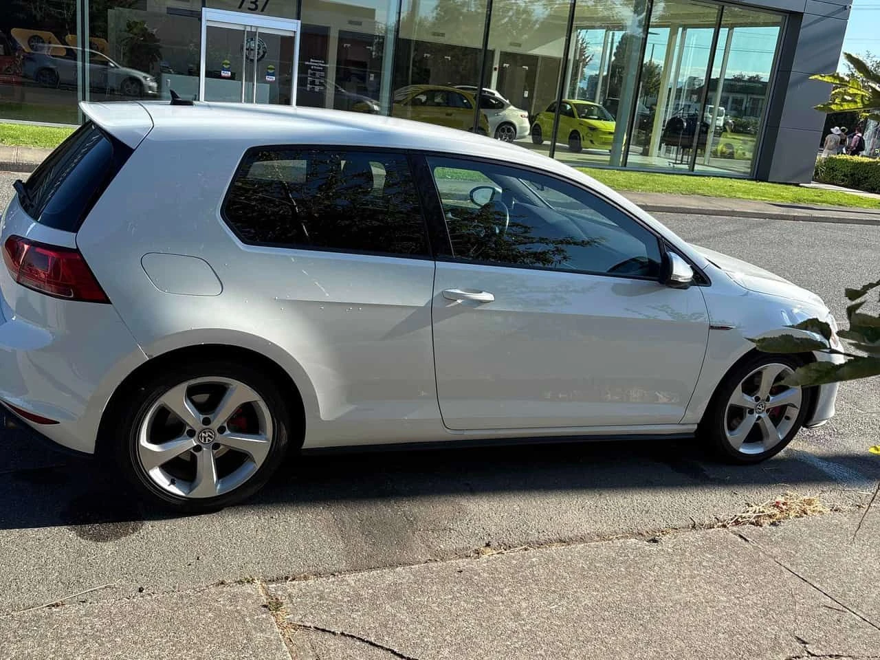 VW Golf * 3dr HB Man * CARFAX * ОПЦИЯ ЗА ФИНАНСИРАНЕ, снимка 3 - Автомобили и джипове - 55641972