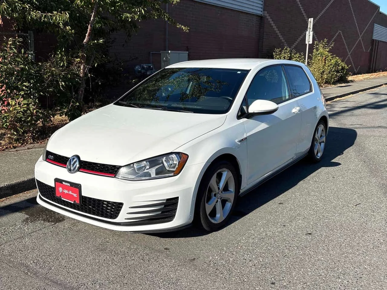 VW Golf * 3dr HB Man * CARFAX * ОПЦИЯ ЗА ФИНАНСИРАНЕ