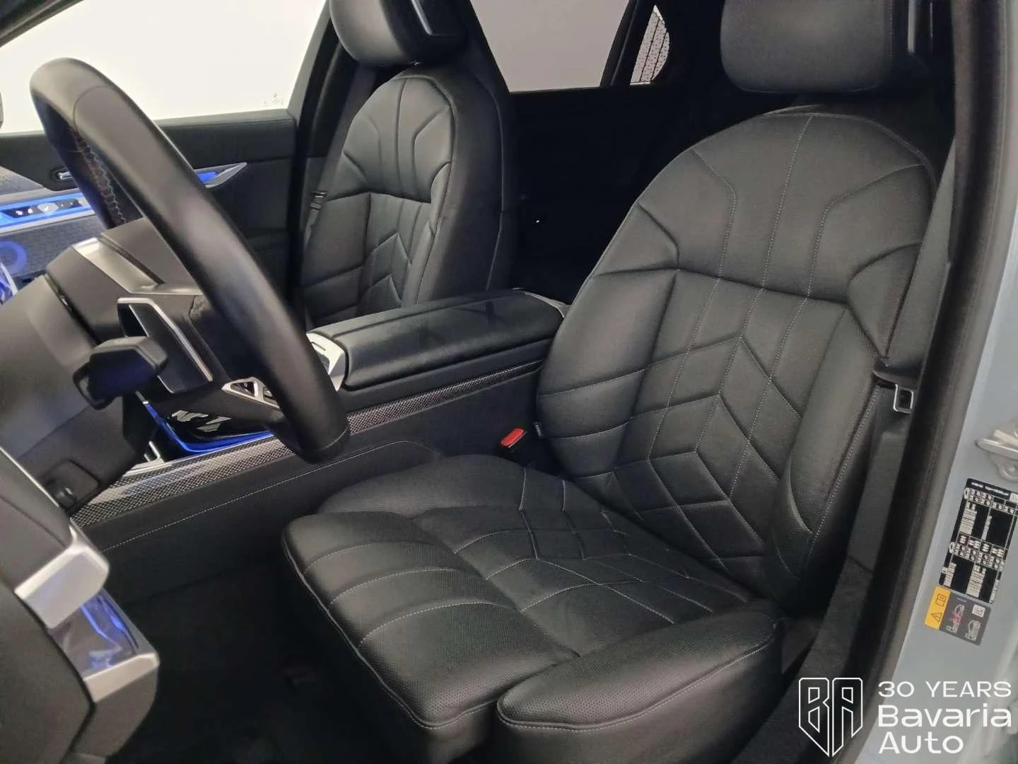 BMW i7 M70 xDrive, снимка 5 - Автомобили и джипове - 55991724
