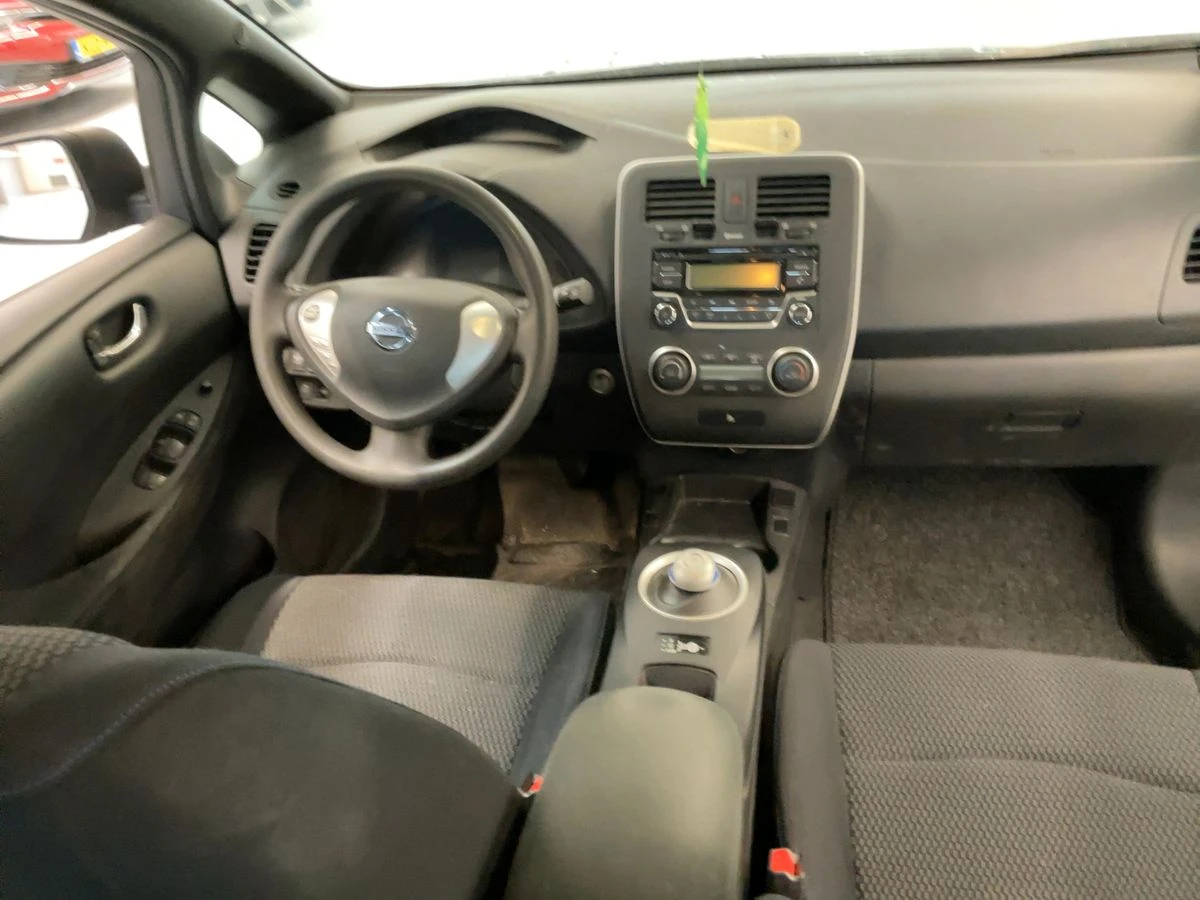 Nissan Leaf  electric drive 80 kW Visia* ВНОС САМО СРЕЩУ 30%, снимка 8 - Автомобили и джипове - 56251520