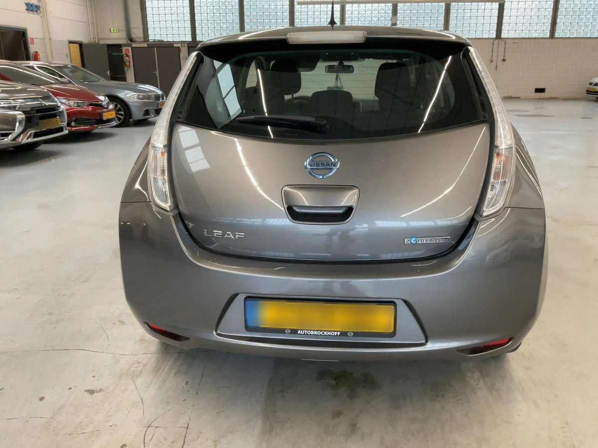 Nissan Leaf  electric drive 80 kW Visia* ВНОС САМО СРЕЩУ 30%, снимка 6 - Автомобили и джипове - 56251520