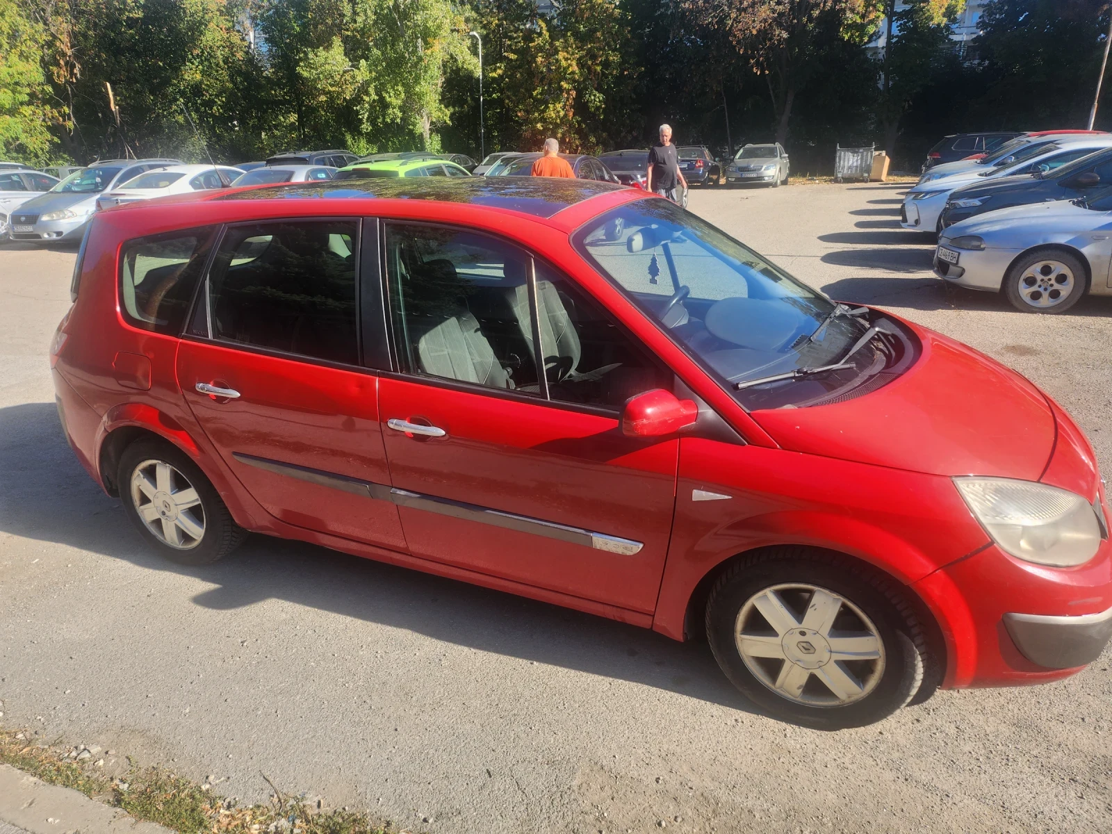 Renault Scenic 1.9- 6+ 1, снимка 2 - Автомобили и джипове - 56338347