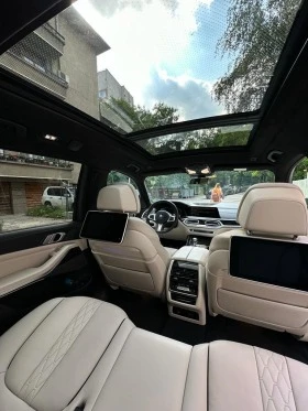 BMW X7 M50D, снимка 10