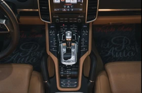 Porsche Cayenne Platinum Edition, Sport Chrono, GTS Pack, снимка 7