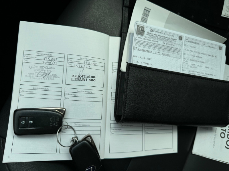 Lexus NX 300h Панорама-Кожа-Подгрев-AWD-2.5i 155hp-11.2017г, снимка 4 - Автомобили и джипове - 46443318