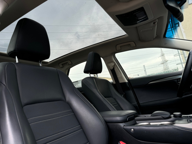Lexus NX 300h Панорама-Кожа-Подгрев-AWD-2.5i 155hp-11.2017г, снимка 14 - Автомобили и джипове - 46443318