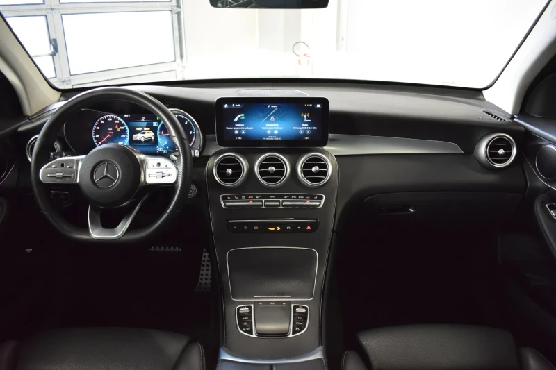 Mercedes-Benz GLC 220 Premium 4MATIC , снимка 13 - Автомобили и джипове - 49204621