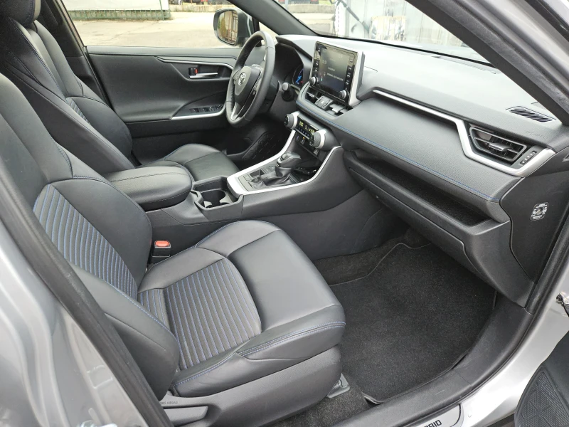 Toyota Rav4 2.5Hybrid/STYLE/CARPLAY/ACC/LED/NAVI/БЛУТУТ/EURO6B, снимка 15 - Автомобили и джипове - 52751775
