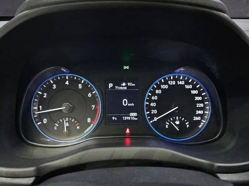 Hyundai Kona 1.6T, снимка 8 - Автомобили и джипове - 54257075