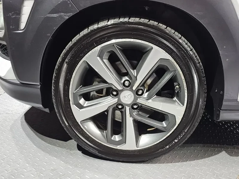 Hyundai Kona 1.6T, снимка 5 - Автомобили и джипове - 54257075