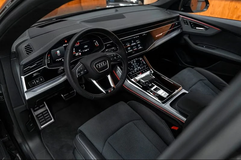 Audi SQ8 4.0 Quattro , снимка 4 - Автомобили и джипове - 55927315