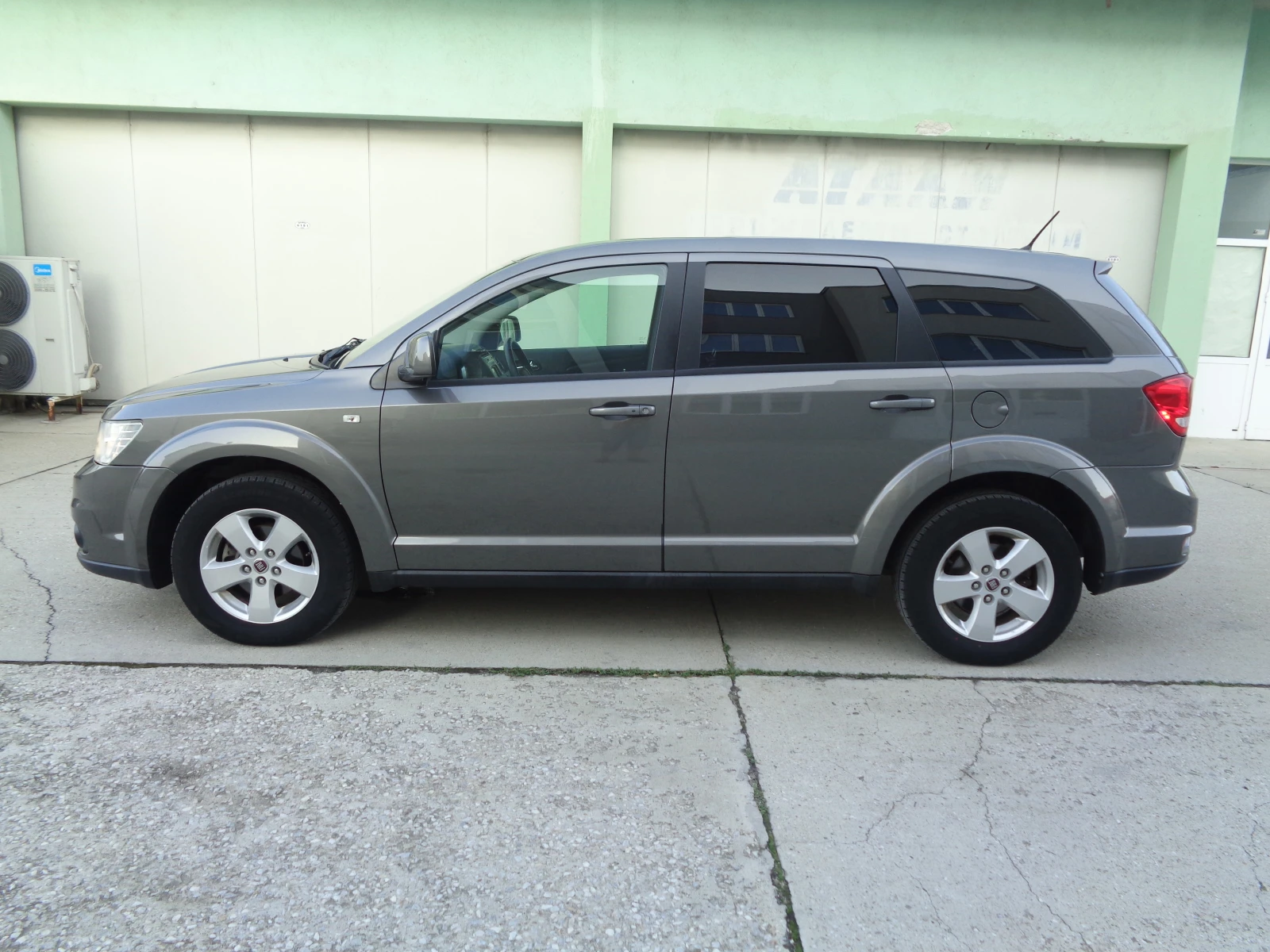 Fiat Freemont 2.0-16VmJET-133x.km-LIZING - изображение 7