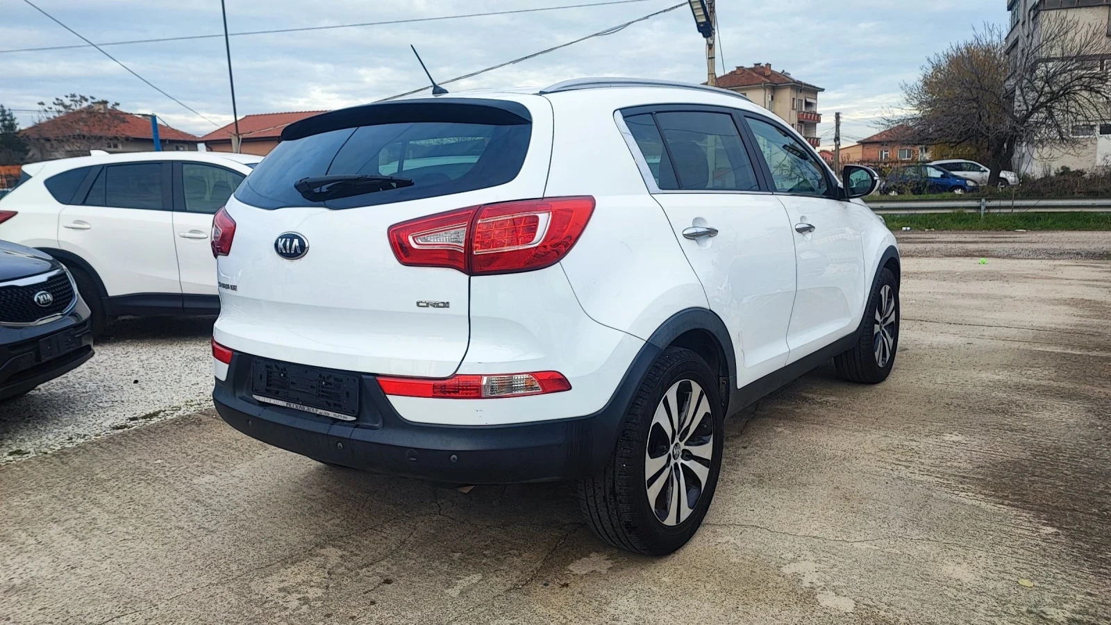 Kia Sportage 1.7 CRDI  | Mobile.bg   7