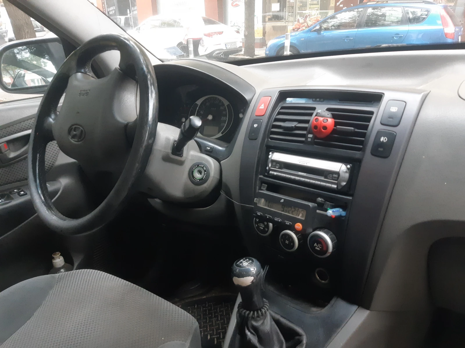 Hyundai Tucson, снимка 7 - Автомобили и джипове - 53753775