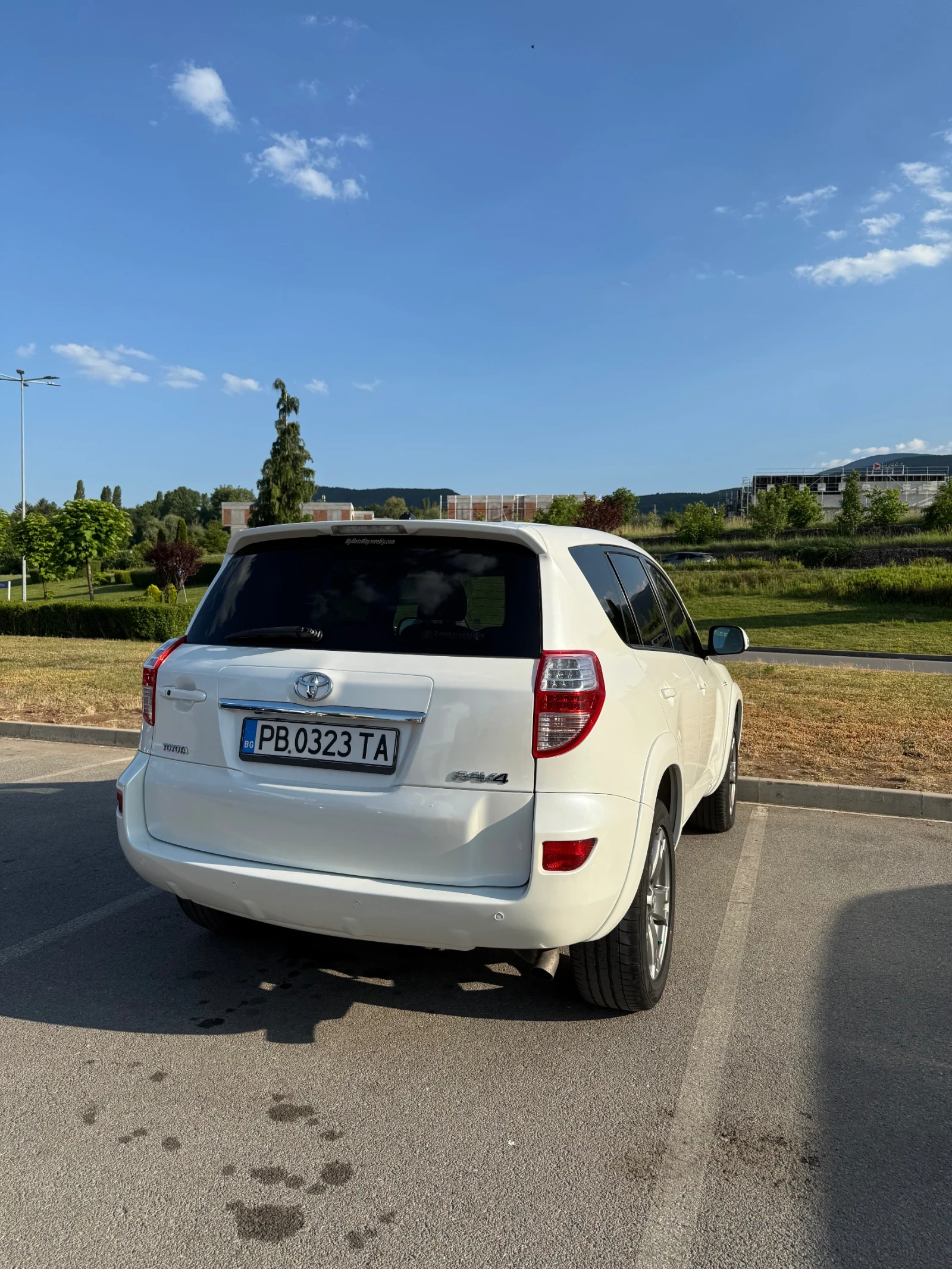 Toyota Rav4 Toyota RAV4 2.2 D-CAT 4x4, снимка 5 - Автомобили и джипове - 53819123