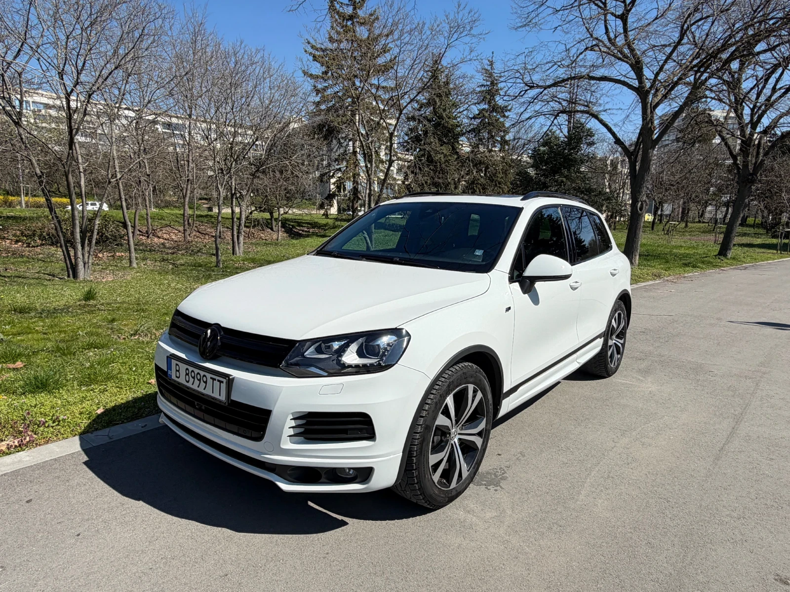 VW Touareg R LINE FULL 