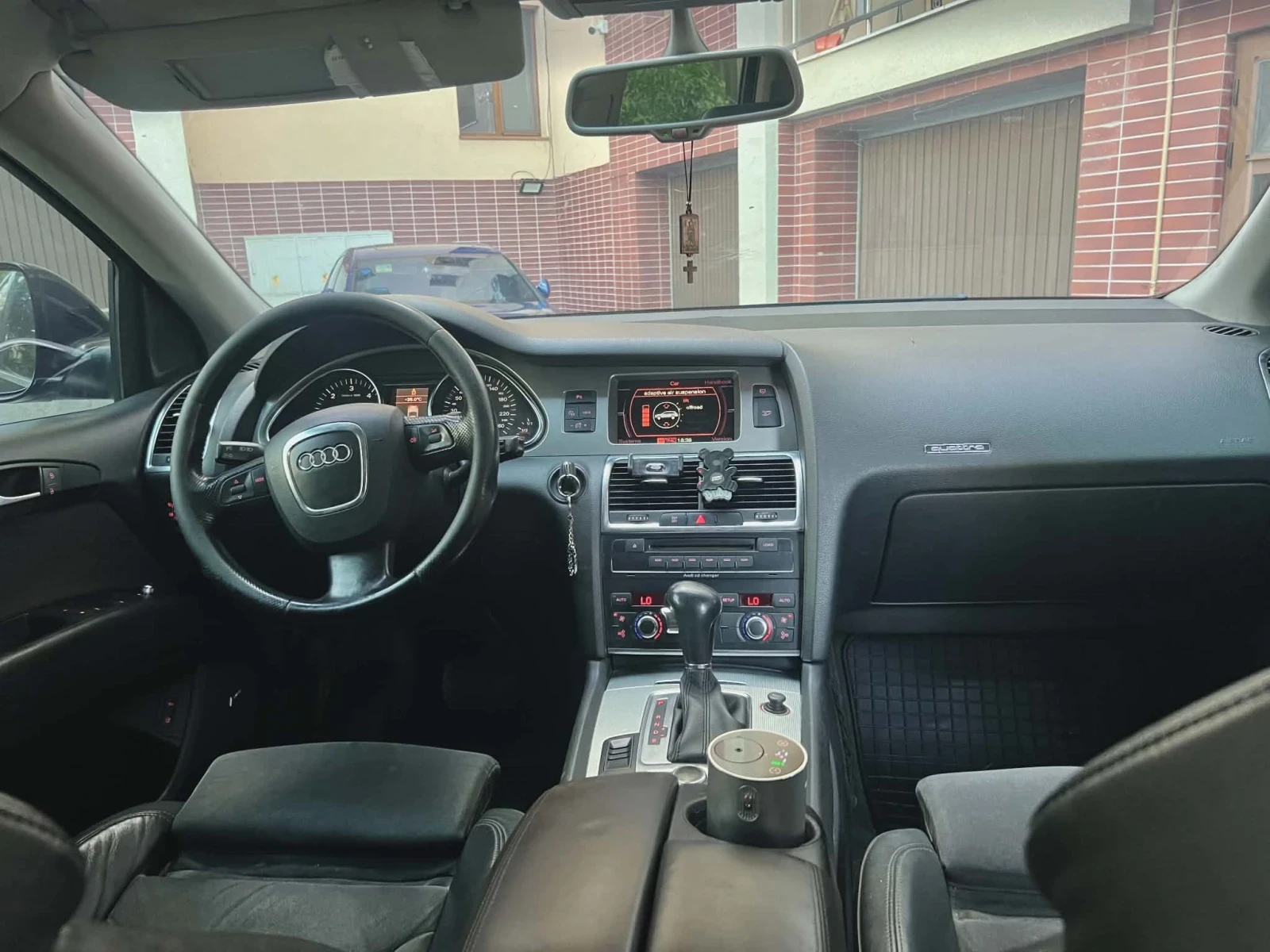 Audi Q7, снимка 5 - Автомобили и джипове - 55449664