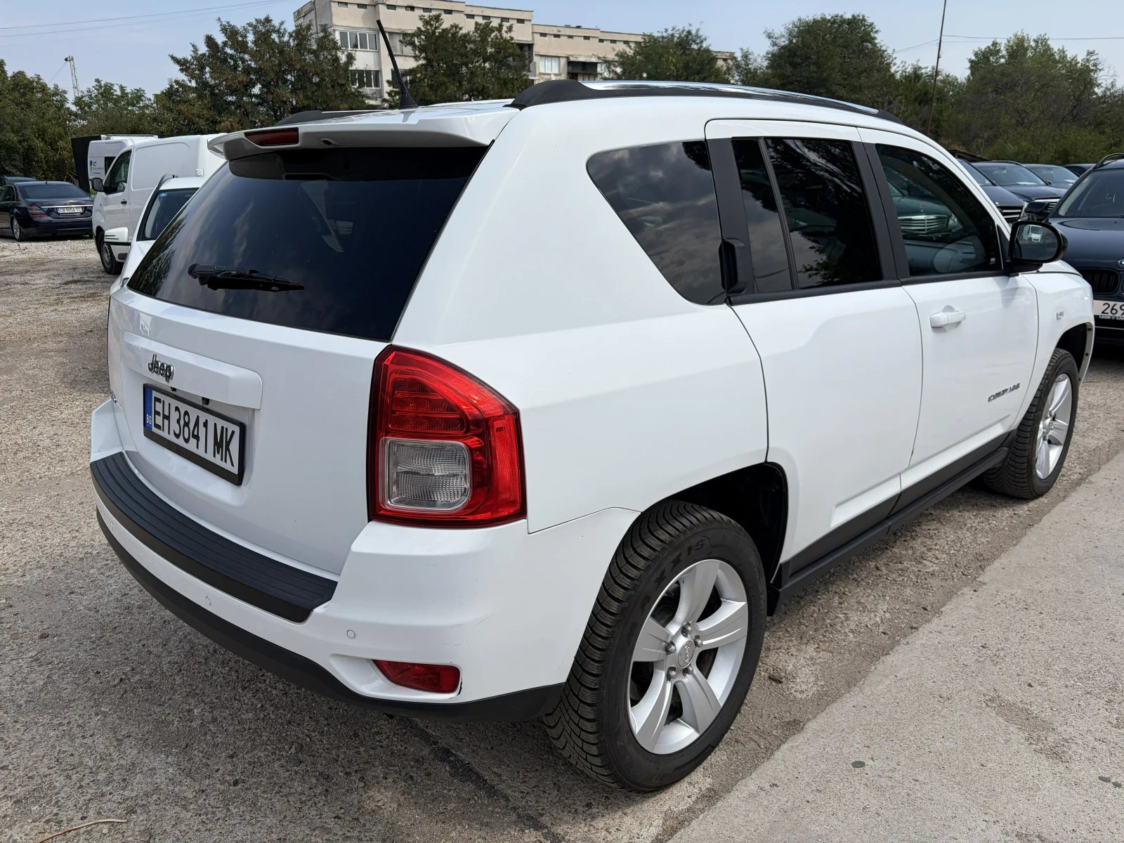 Jeep Compass 2.2 CRDI, снимка 6 - Автомобили и джипове - 55815515