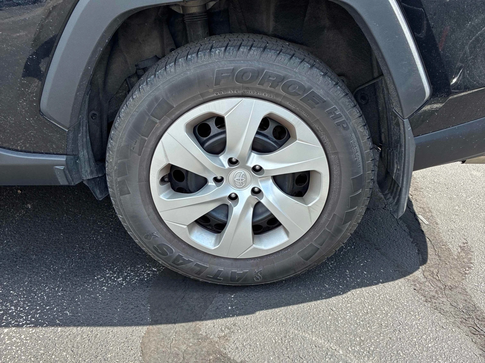 Toyota Rav4 * LE * АВТОКРЕДИТ БЕЗ ПЪРВОНАЧАЛНА ВНОСКА* , снимка 7 - Автомобили и джипове - 55840120