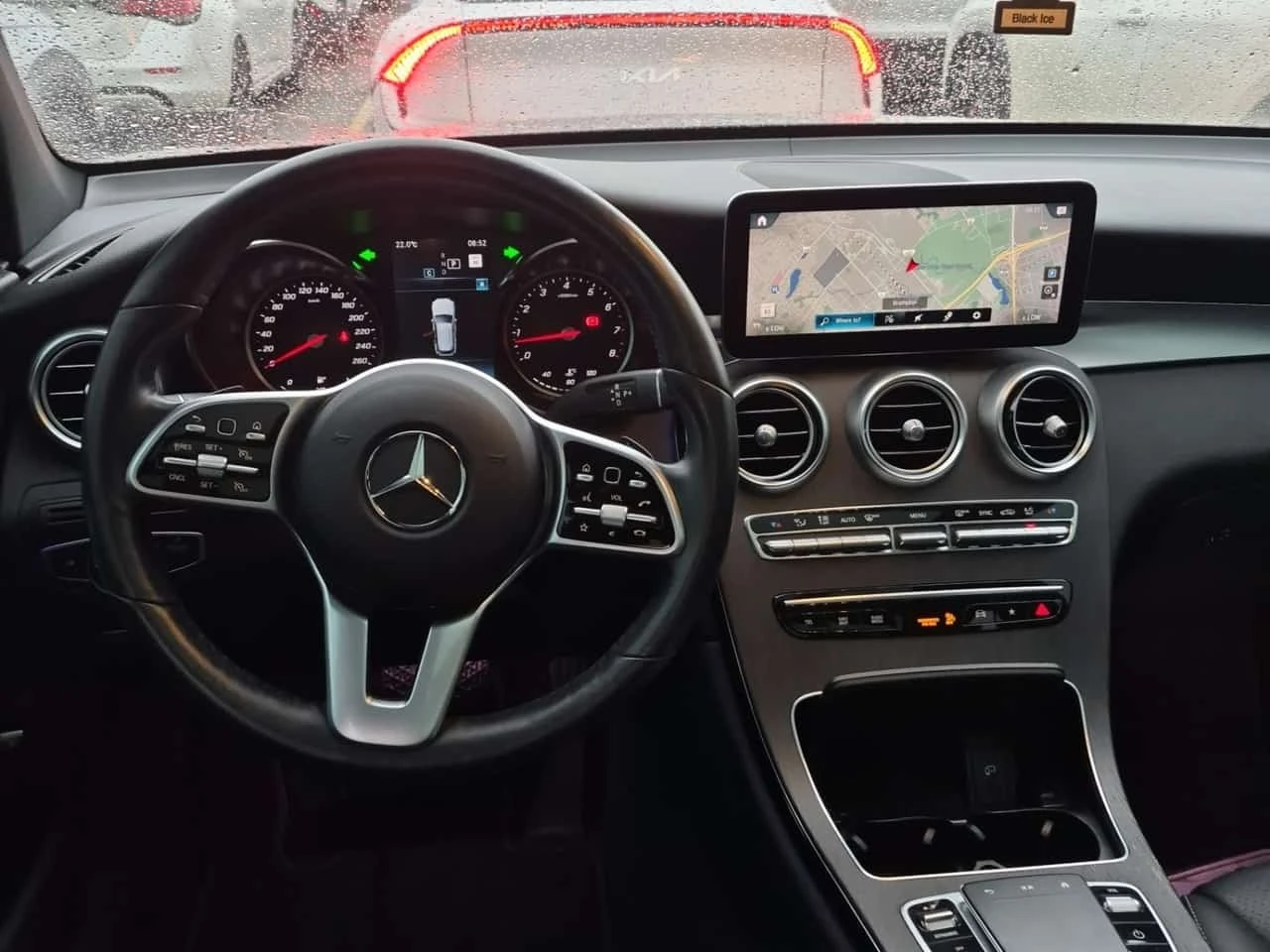 Mercedes-Benz GLC 300 PANO| ПОДГРЕВИ| 360САМ| CARFAX| , снимка 10 - Автомобили и джипове - 56324936