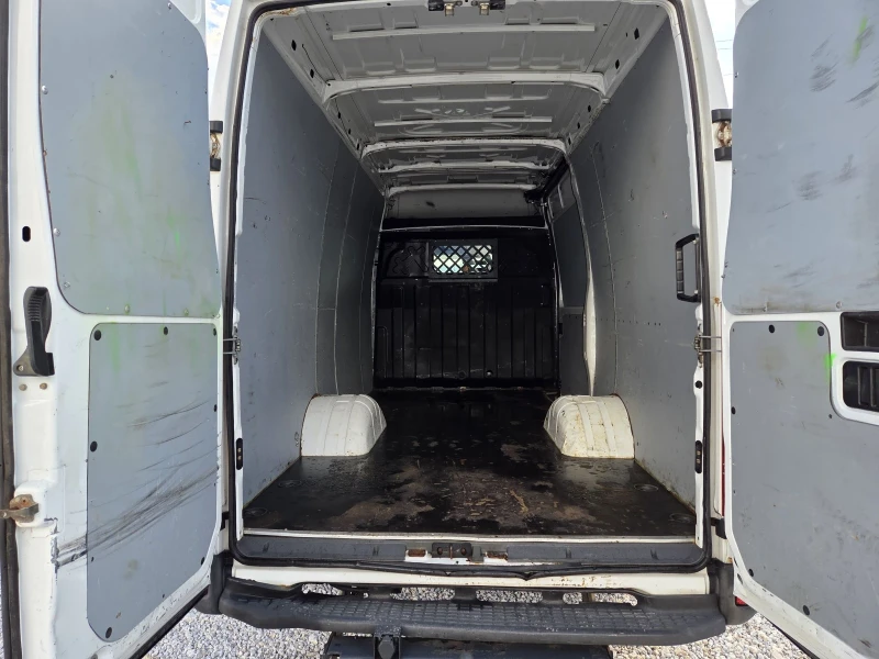 Iveco Daily 35c17, До 3.5 тона, снимка 13 - Бусове и автобуси - 49815450