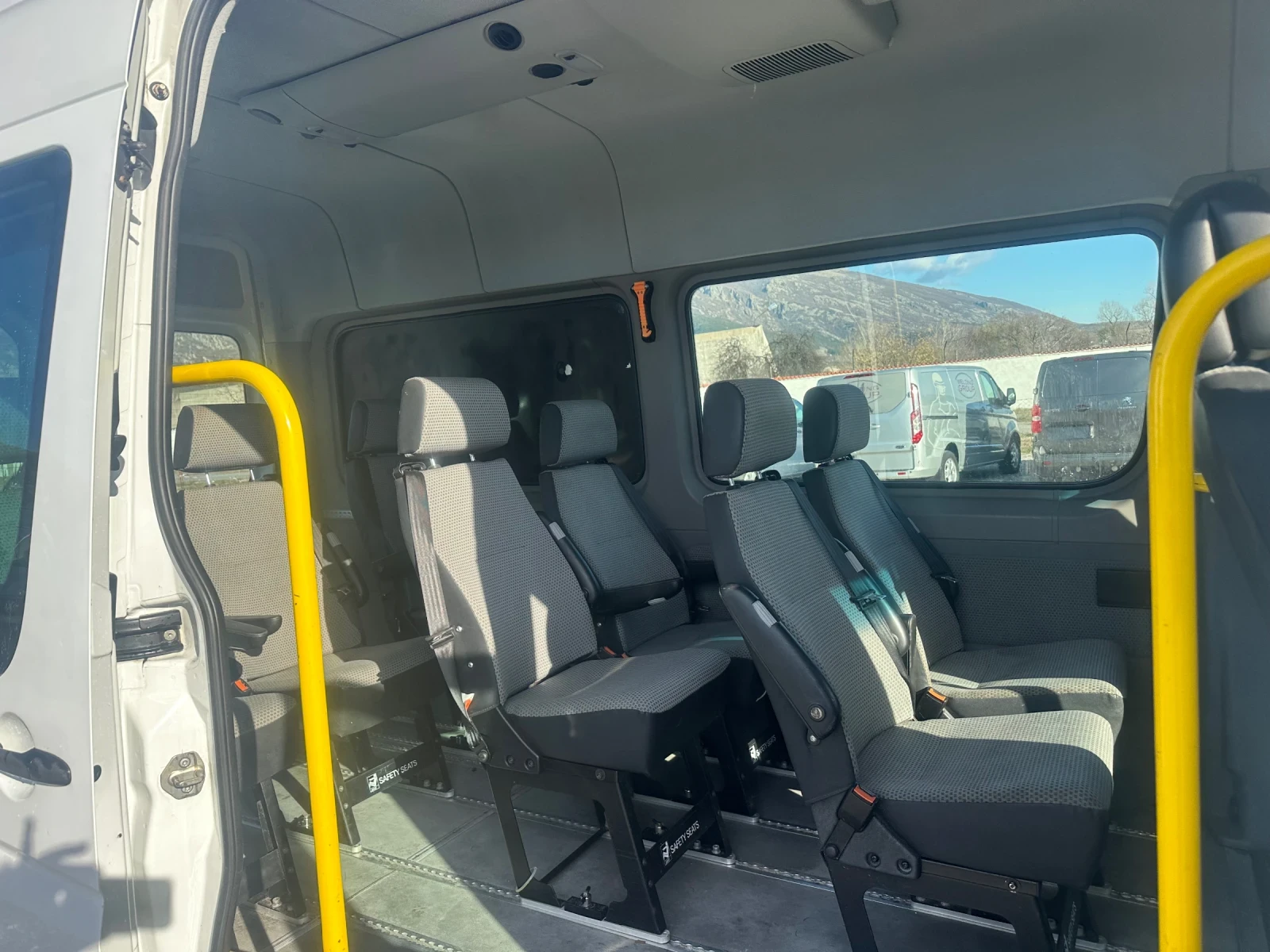Mercedes-Benz Sprinter 9MECTA!KЛИМАТИК!OM646 - изображение 10