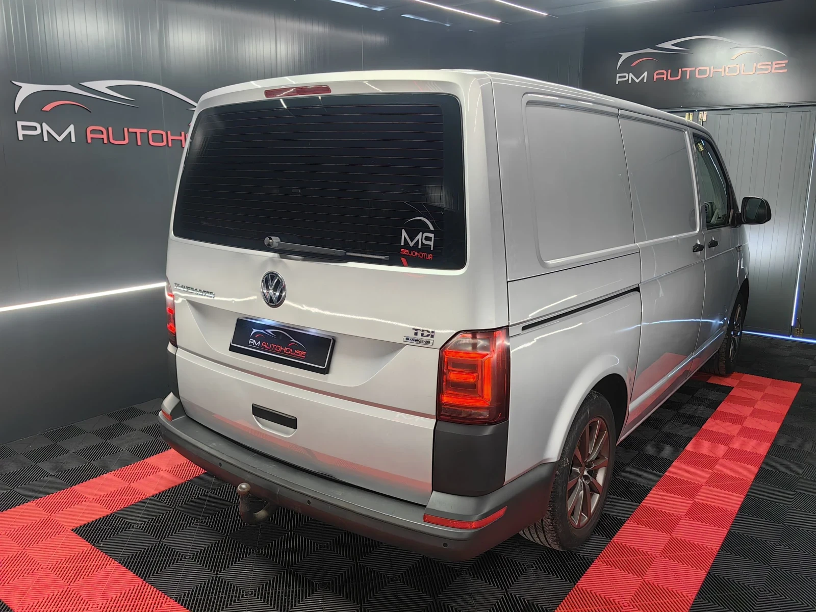 VW Transporter 2.0TDI BLUEMOTION/ПОДГРЕВ/НАВИ/МУЛТИ/ПЕРФЕКТЕН - изображение 5