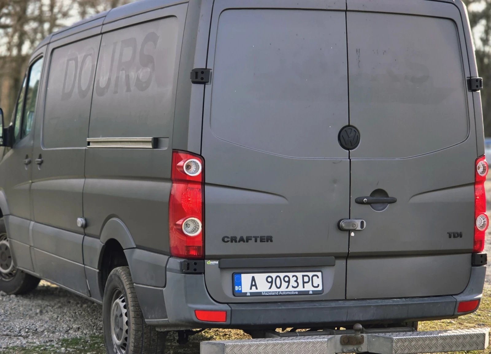 VW Crafter 2.5 136hp, снимка 4 - Бусове и автобуси - 53773665