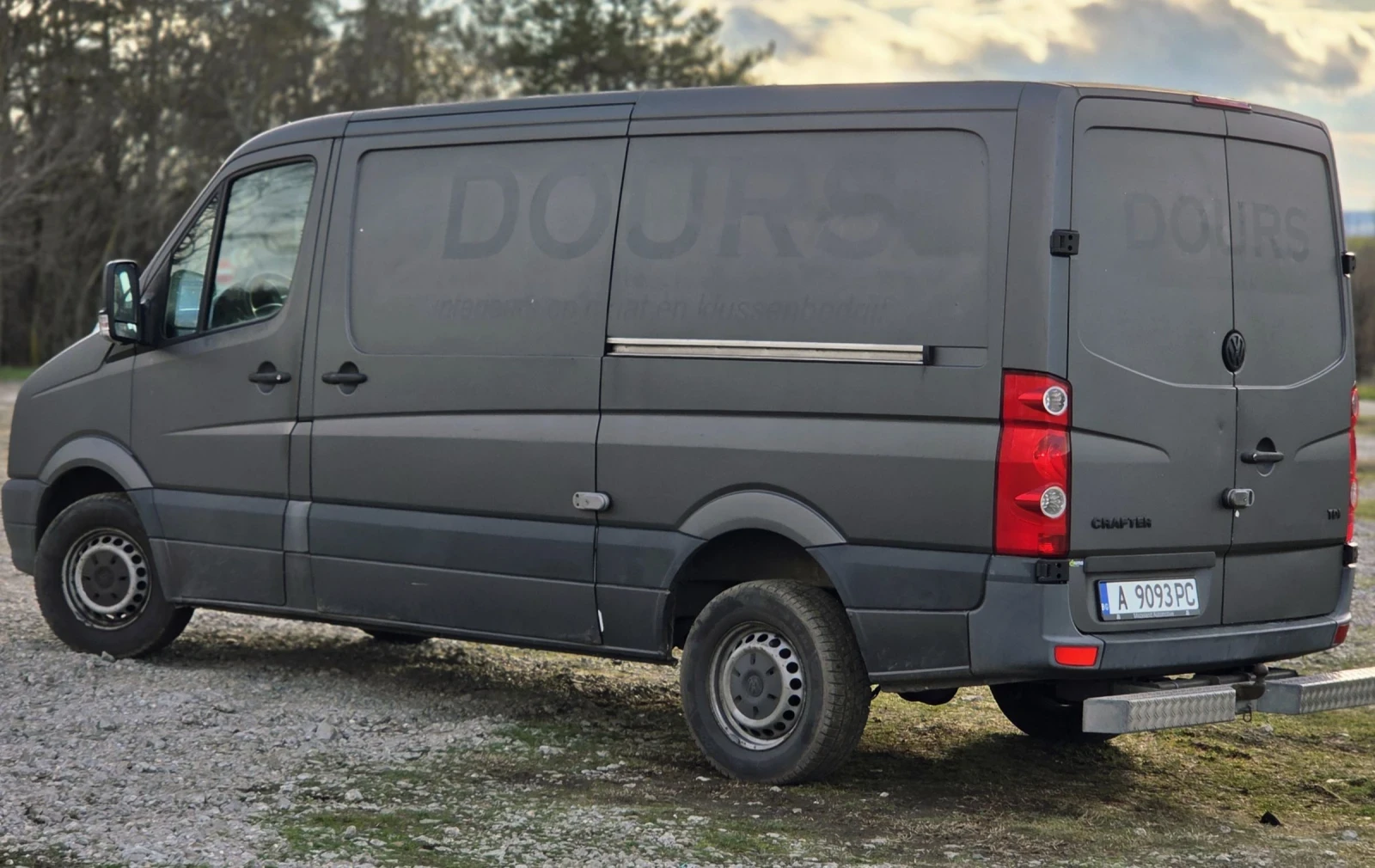 VW Crafter 2.5 136hp, снимка 3 - Бусове и автобуси - 53773665