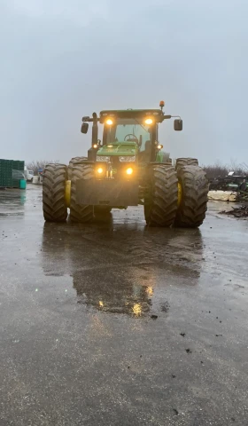 Трактор John Deere 8335R, снимка 10