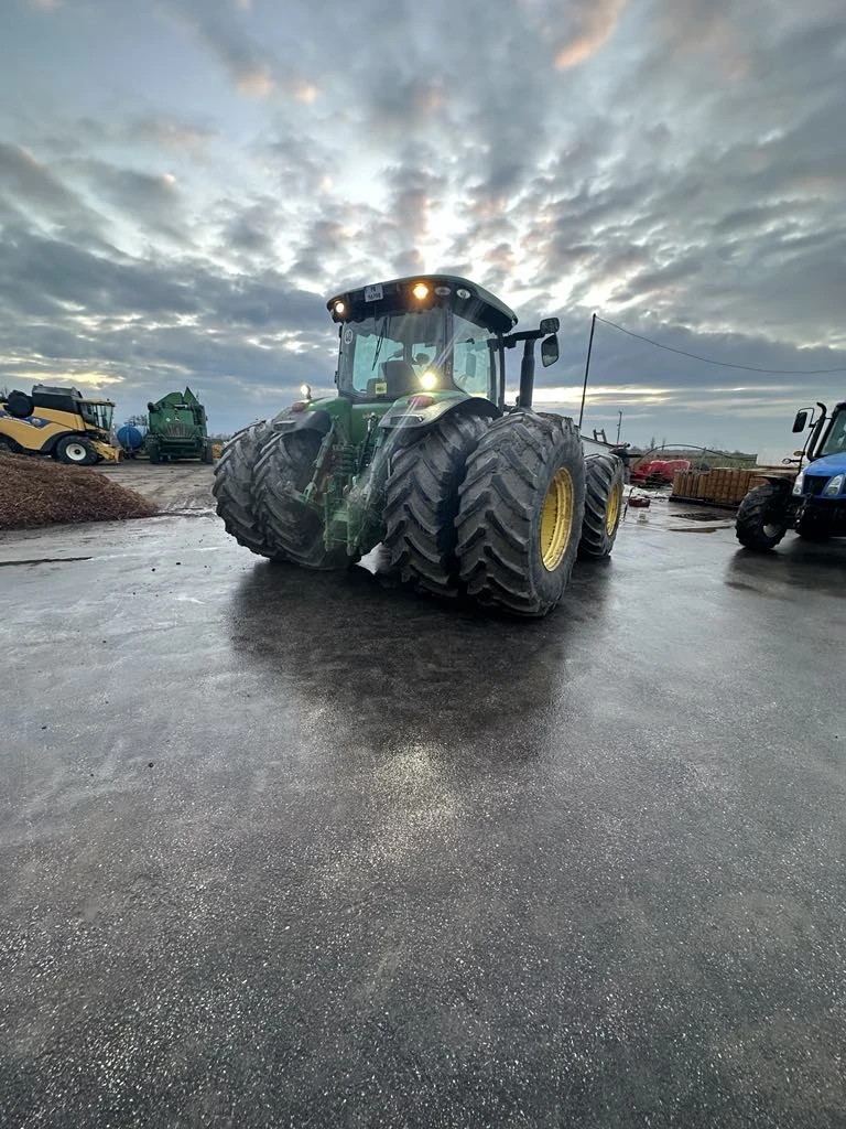 Трактор John Deere 8335R, снимка 3 - Селскостопанска техника - 47466743