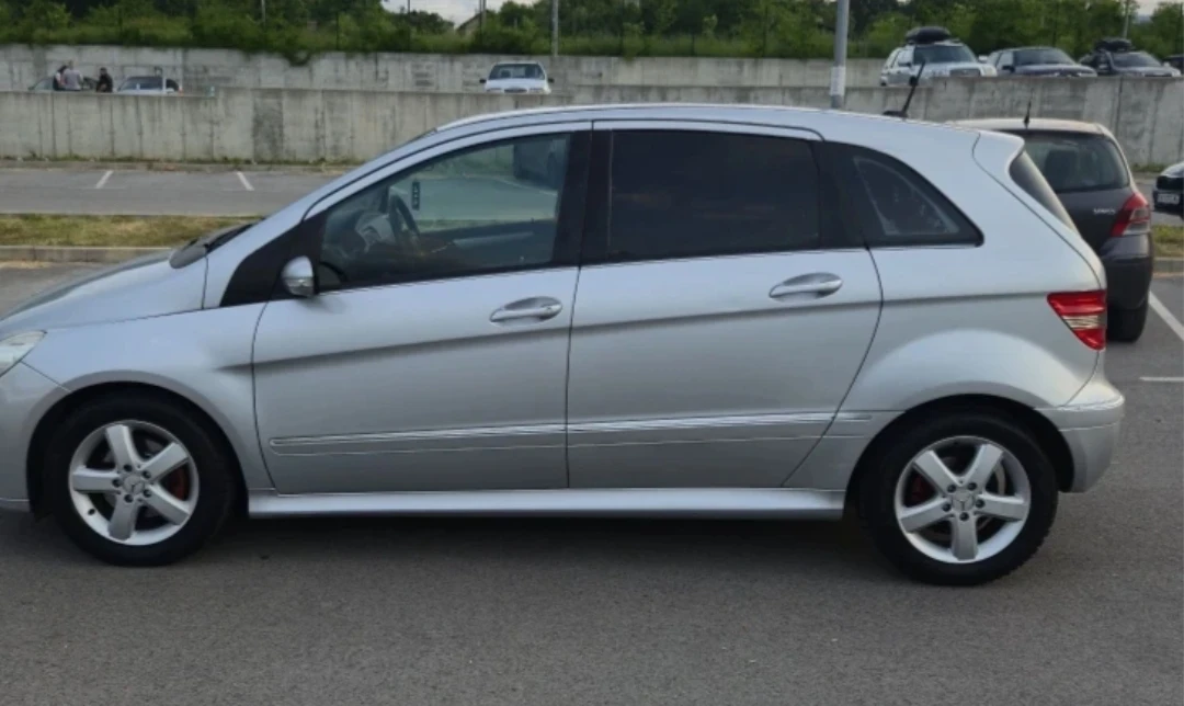 �������� 180 ,� ����� ,2007� �� �����  | Mobile.bg � ����������� 1