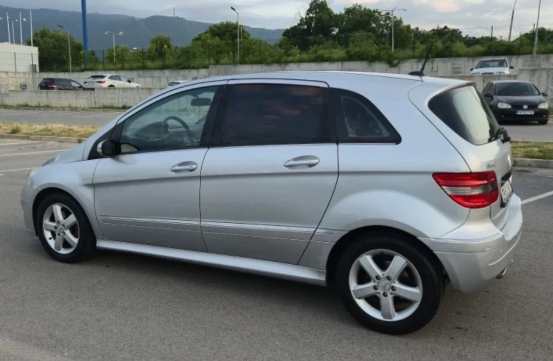 �������� 180 ,� ����� ,2007� �� �����  | Mobile.bg � ����������� 2