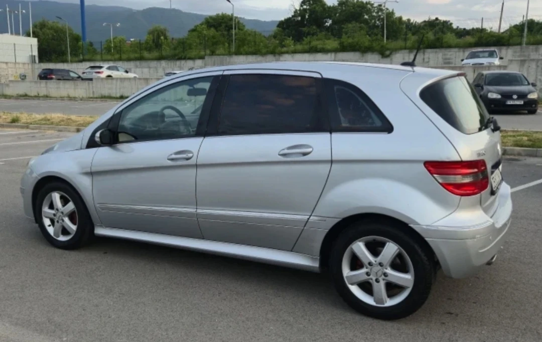 �������� 180 ,� ����� ,2007� �� �����  | Mobile.bg � ����������� 3