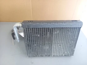 Радиатор климатик вътрешен Бмв Е90 320д (3)