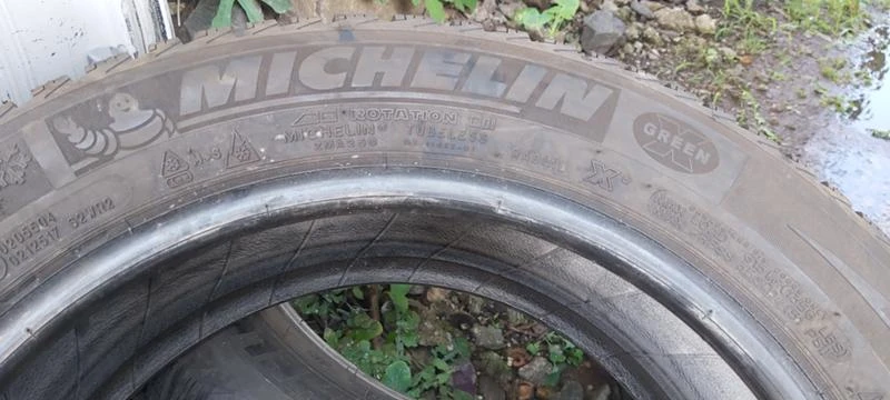 Гуми Зимни 205/55R16, снимка 5 - Гуми и джанти - 33537668