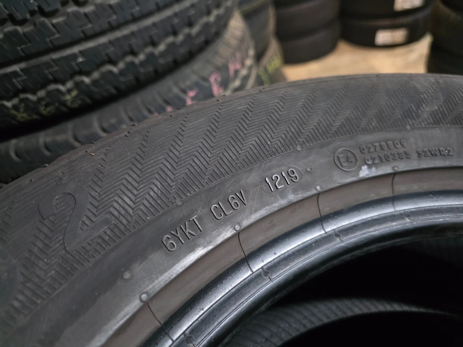Гуми Летни 215/60R17, снимка 8 - Гуми и джанти - 54086518