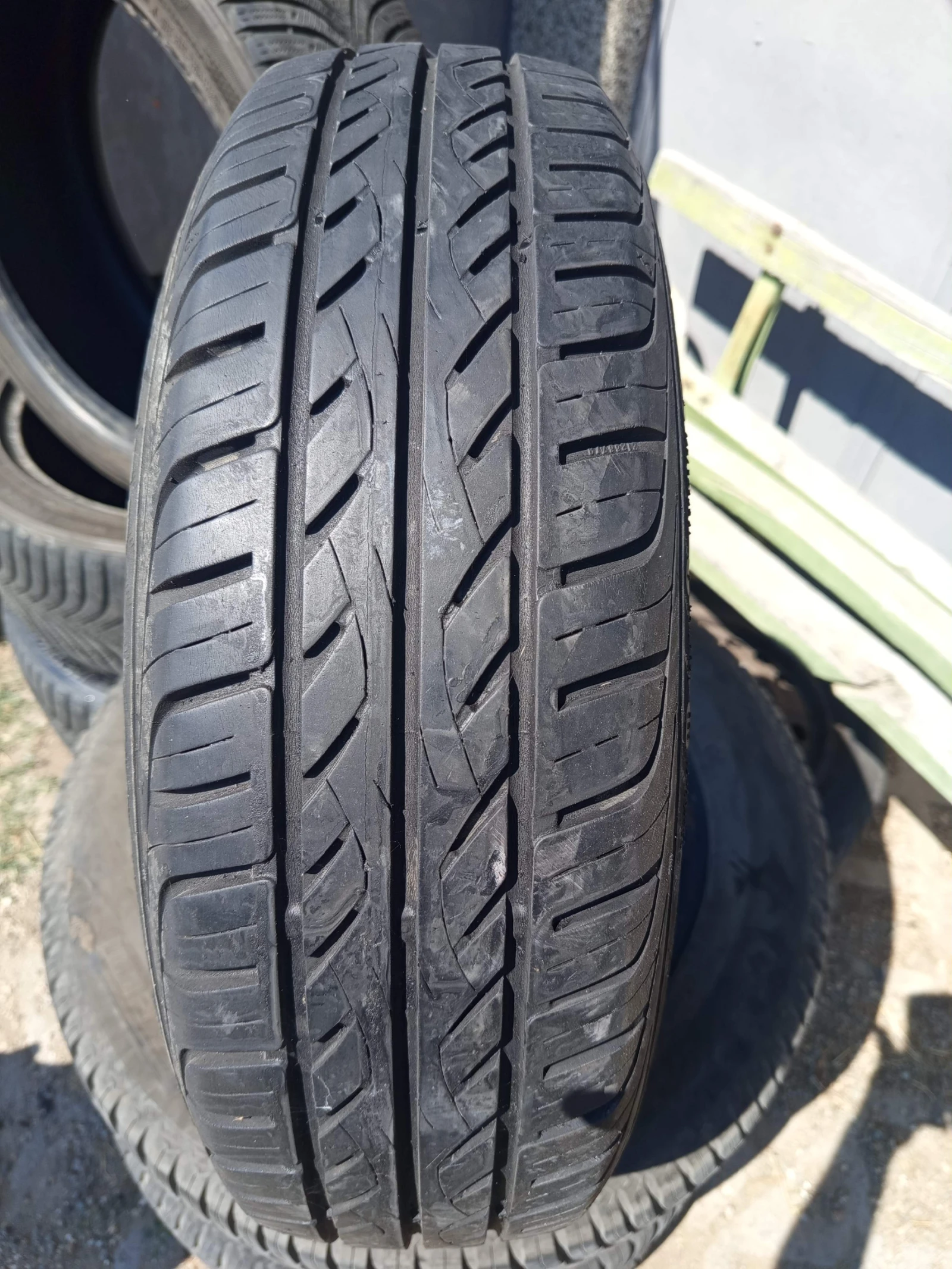 Гуми Летни 175/70R14