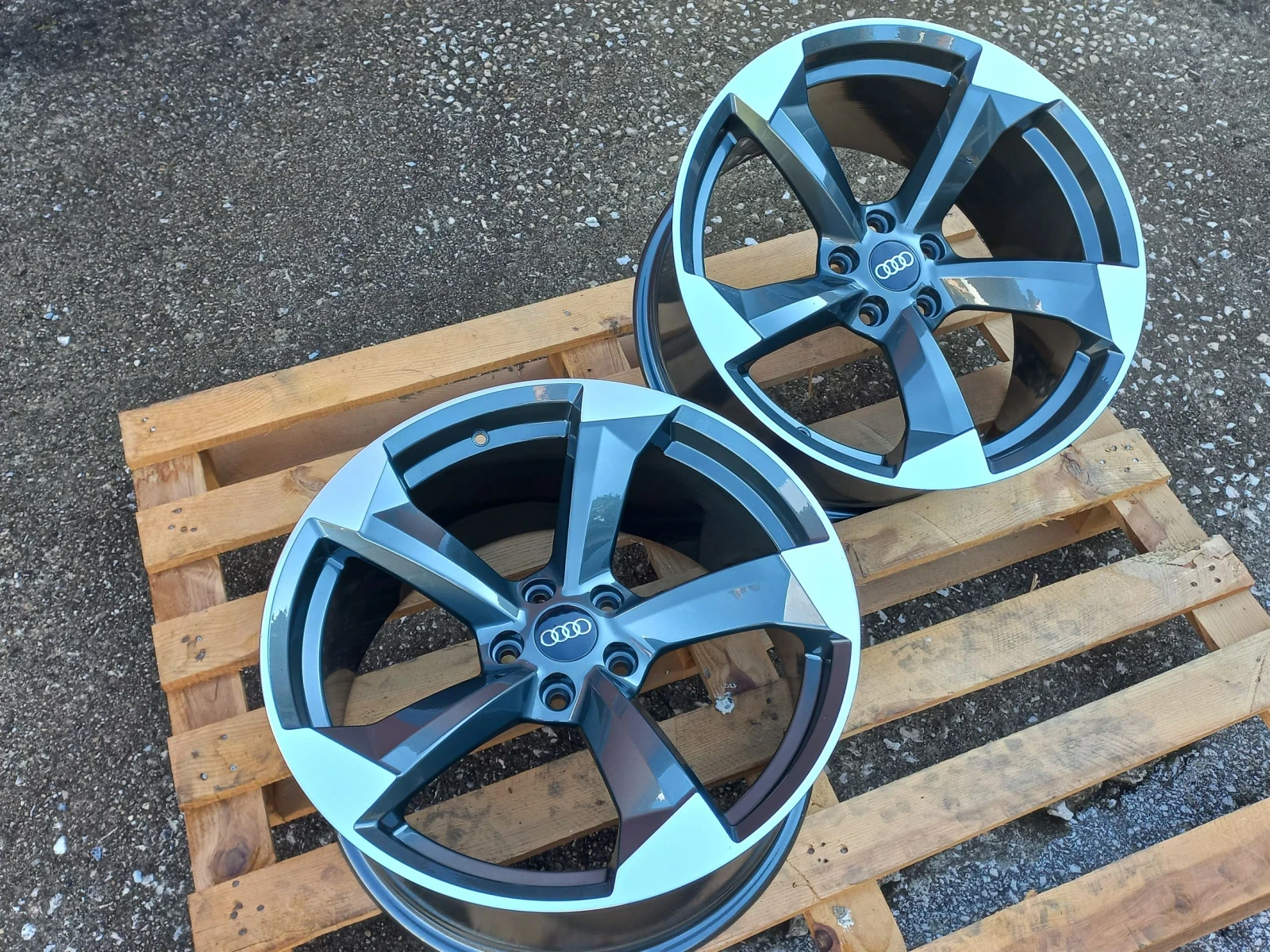 ������ �� Audi | Mobile.bg � ����������� 10