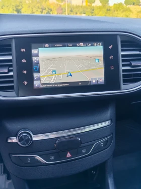 Peugeot 308 1.2i 2014G ХЕЧБЕК, снимка 15