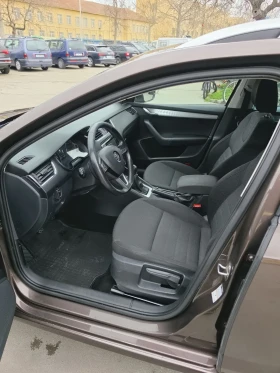 Skoda Octavia 1.6 TDI 105к.с. - 7200 € / 14081.98 лв. - 42519650 11