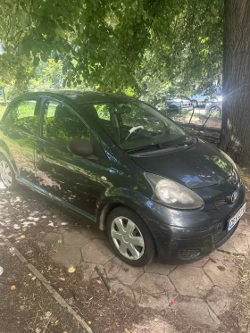 Toyota Aygo - 2429 € / 4750.71 лв. - 18440019 2