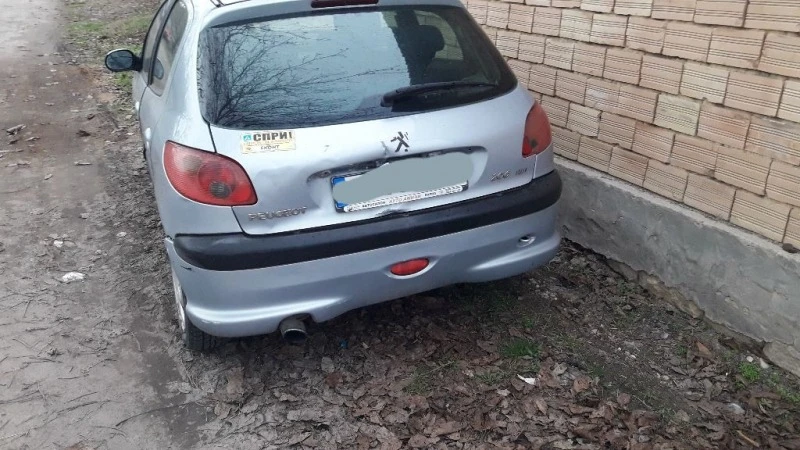 Peugeot 206 2.0, снимка 4 - Автомобили и джипове - 39910385