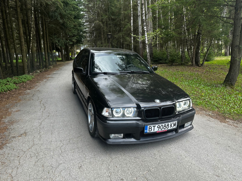 BMW 323 323ti, снимка 1 - Автомобили и джипове - 45823428