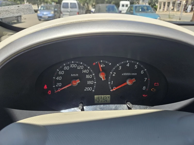 Nissan Micra, снимка 9 - Автомобили и джипове - 47158742