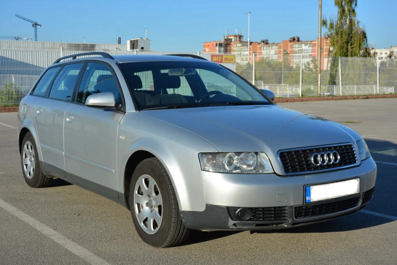 Audi A4 1.9 TDI 131кс. 6 скорости с винетка и гражданска , снимка 2 - Автомобили и джипове - 47440133