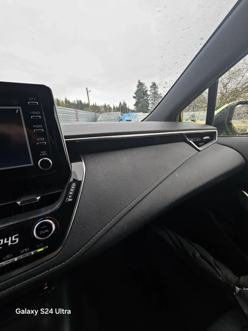 Suzuki Swace Hybrid, снимка 9 - Автомобили и джипове - 52229771